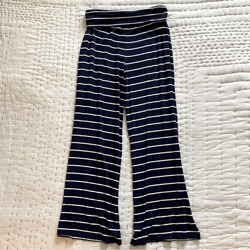 GAP Designed & Crafted Palazzo Pants Navy and White Stripe Size M